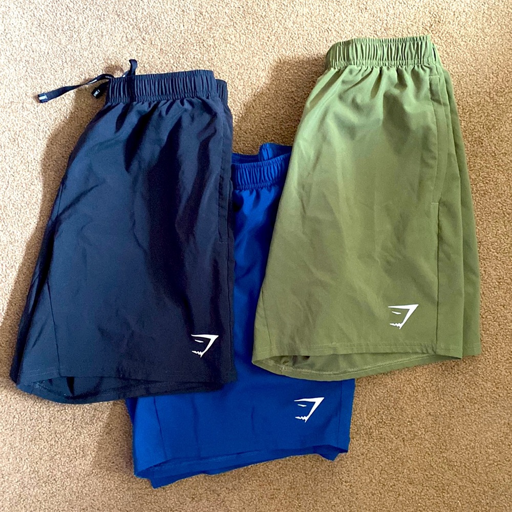 Gymshark 7 inch insteam shorts (3 pair bundle)